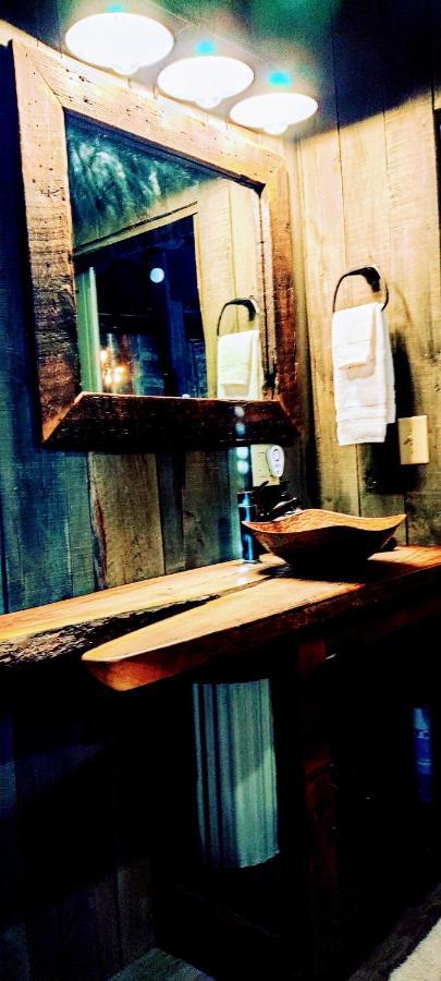 ローガンHocking Hills Rusty Loftsアパートメント エクステリア 写真