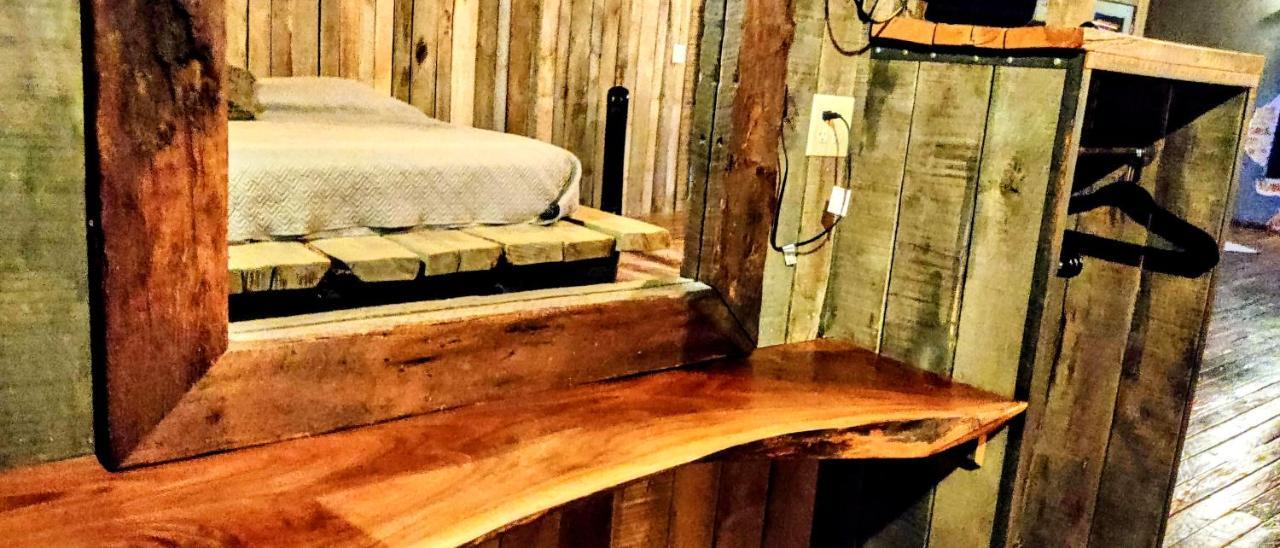 ローガンHocking Hills Rusty Loftsアパートメント エクステリア 写真
